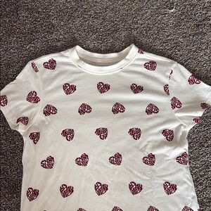 Primark White and Red Heart Pattern Short Sleeve Tee
